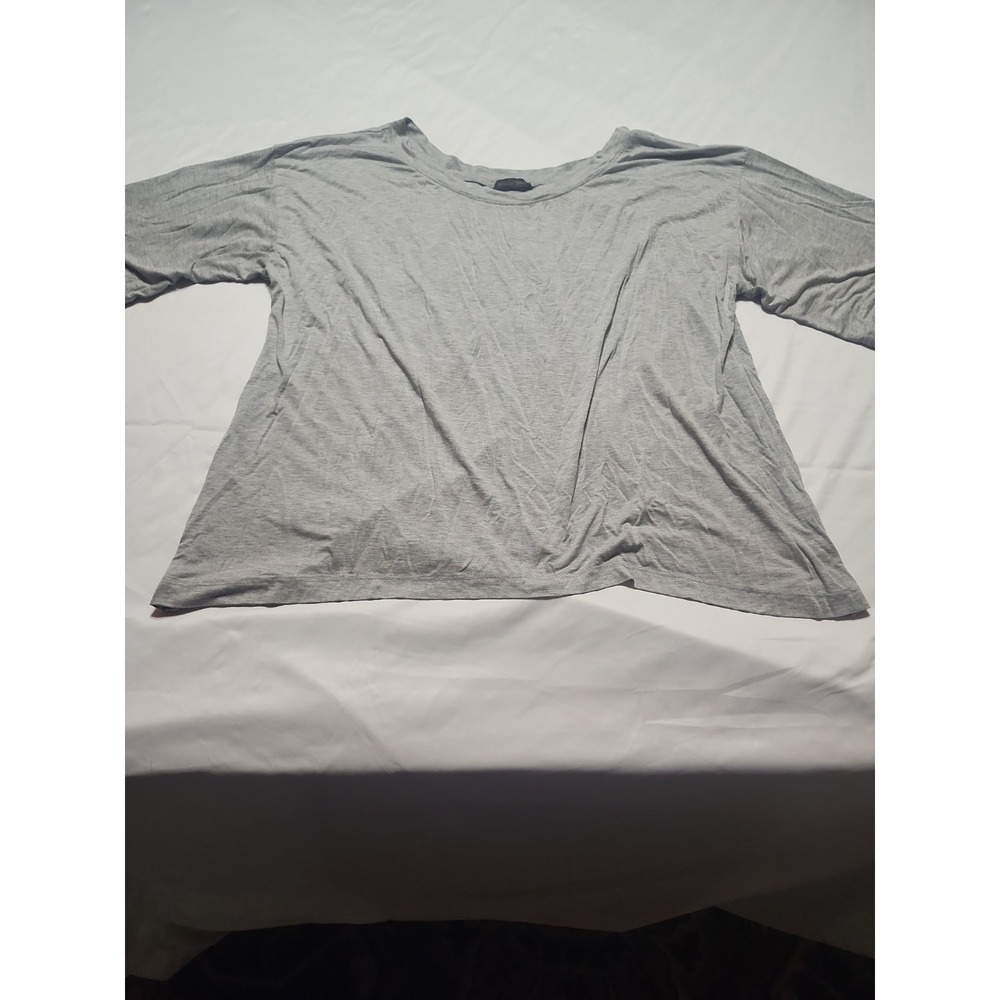 Emily Blu Women‎ Tshirt Size 1X Gray